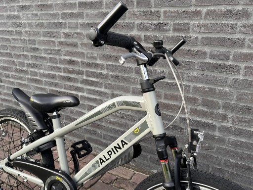 22 inch Alpina Trial Desert Grey matt - Alpina_Trial_22_Desert_Grey_matt_03.jpg